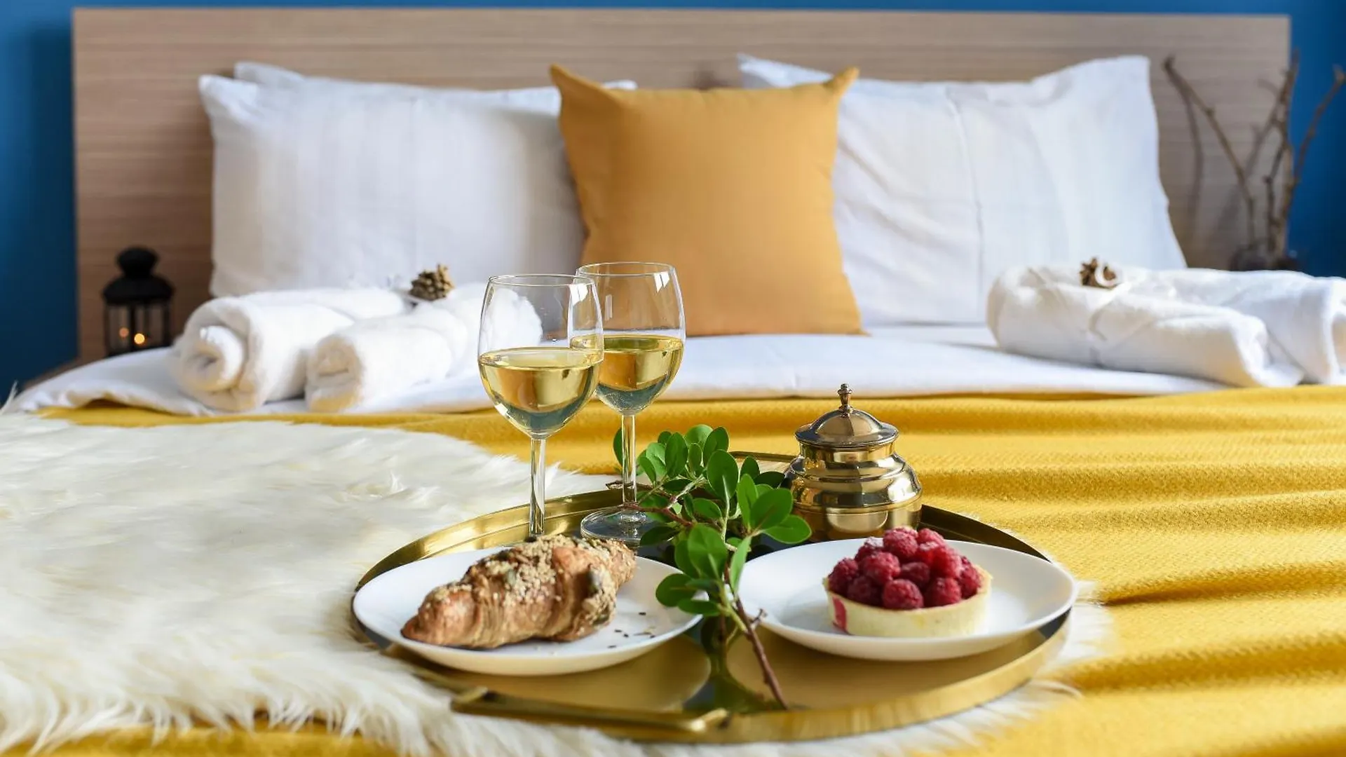 City-Centric Comfort: 1-Bedroom Apartment Near Military Circle Bucharest