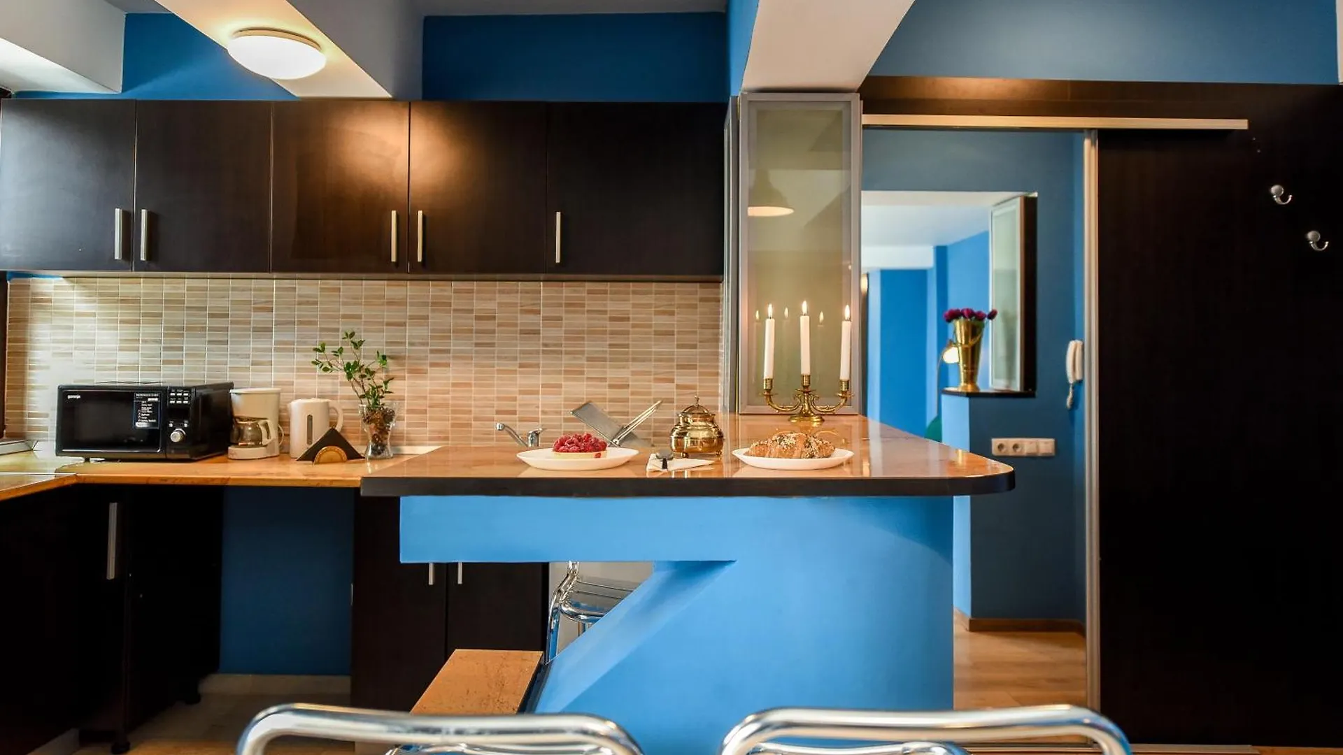City-Centric Comfort: 1-Bedroom Apartment Near Military Circle Bucharest Romania