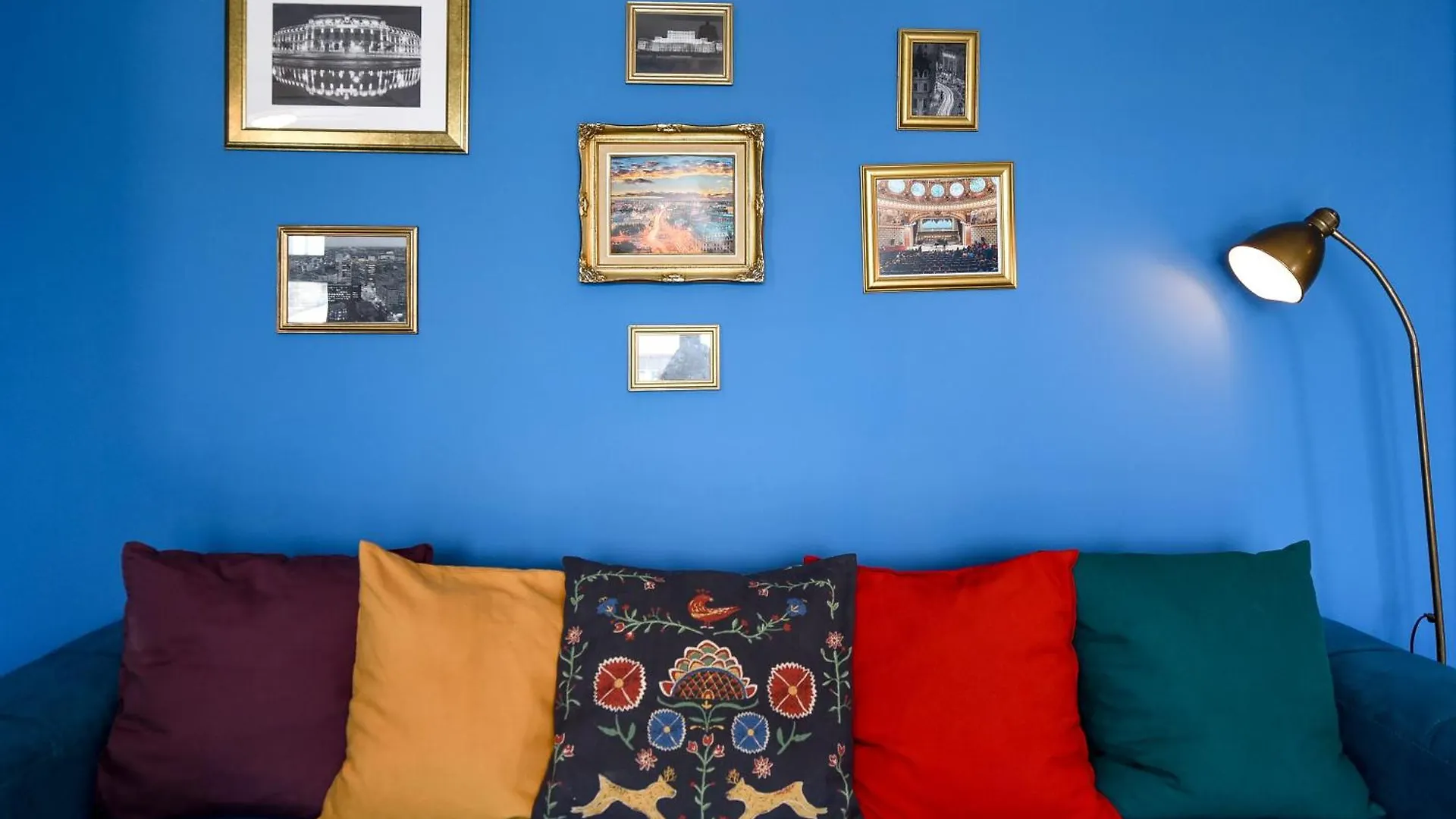 City-Centric Comfort: 1-Bedroom Apartment Near Military Circle Bucharest Romania