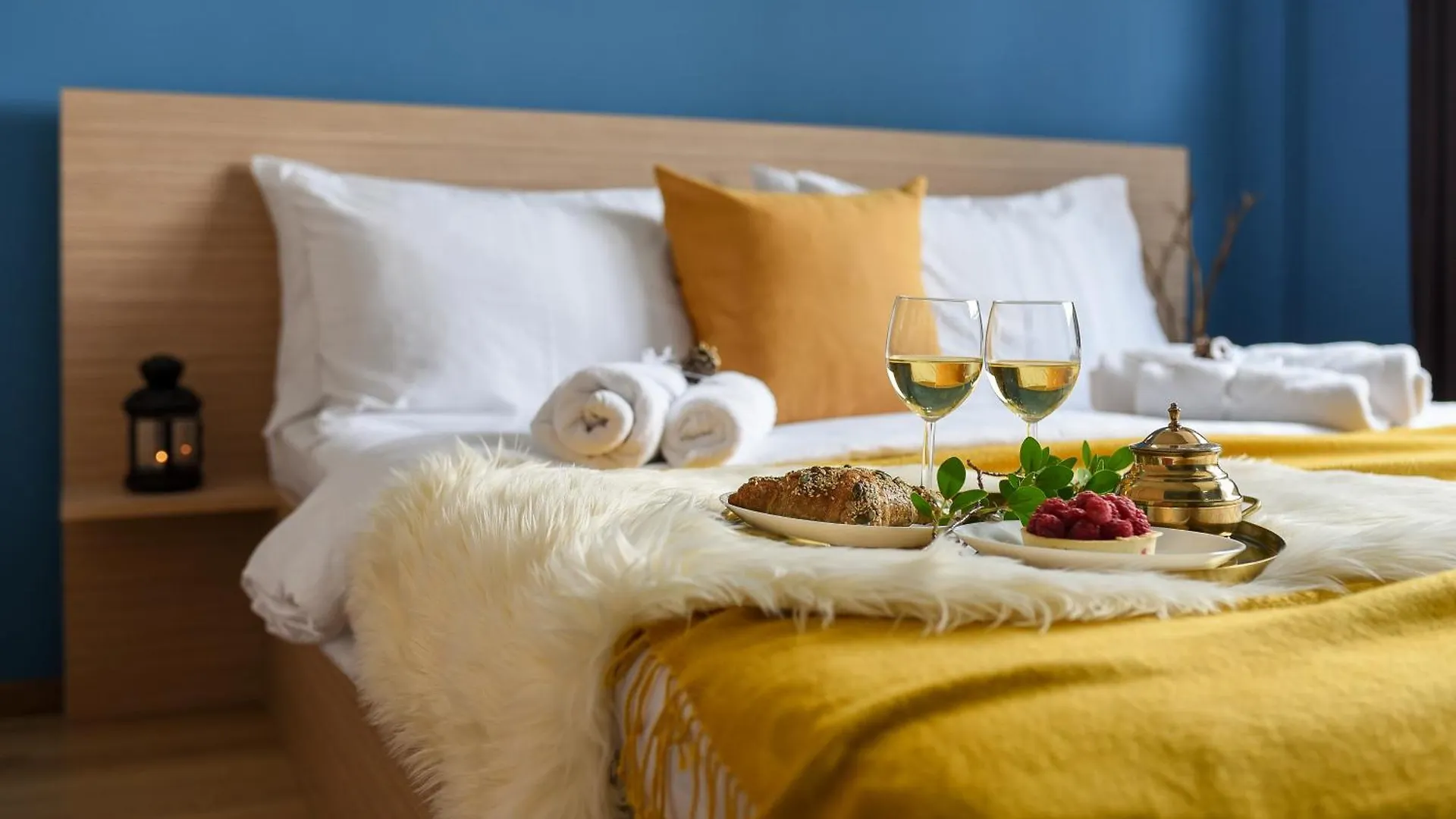 City-Centric Comfort: 1-Bedroom Apartment Near Military Circle Bucharest